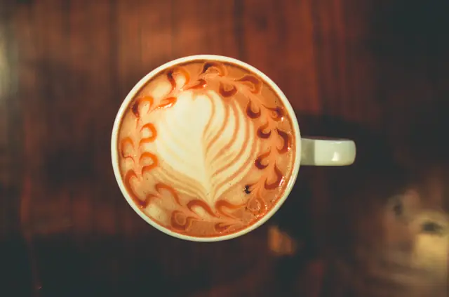 Un cappuccino, vu d’en haut — Agrandir